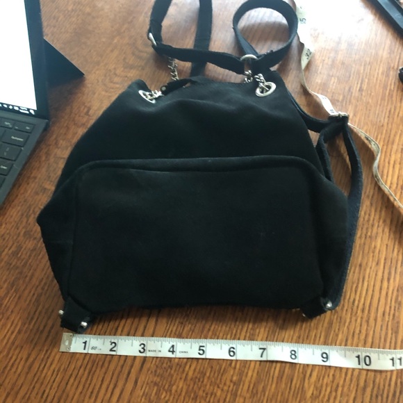 Urban outfitters black suede backpack - Picture 8 of 8